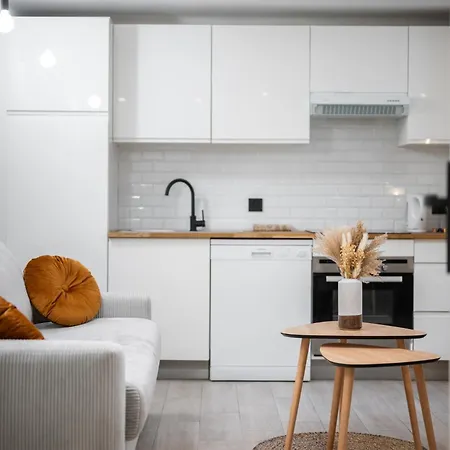 شقة Cozy & Renovated - Close To Market Square Restaurants